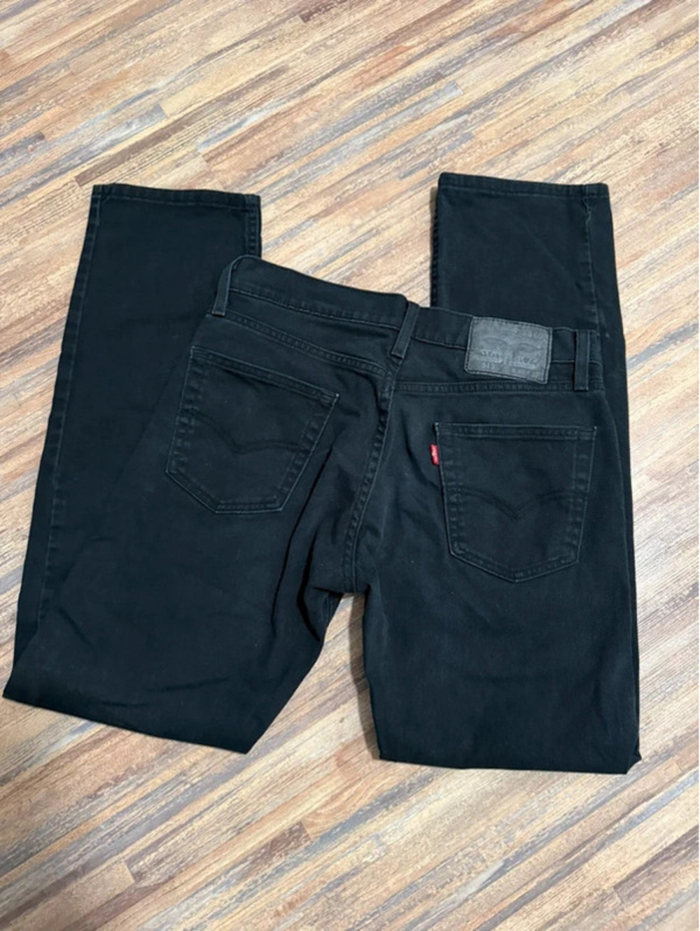 Levi’s men’s 513 black jeans size 30X32